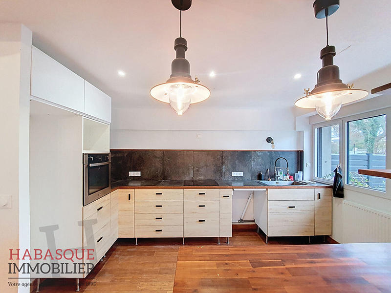 Maison - 134 m² - 6 pièces