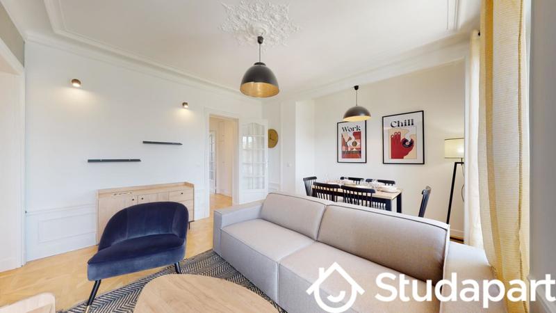 Chambre - 13 m² - 1 pièce