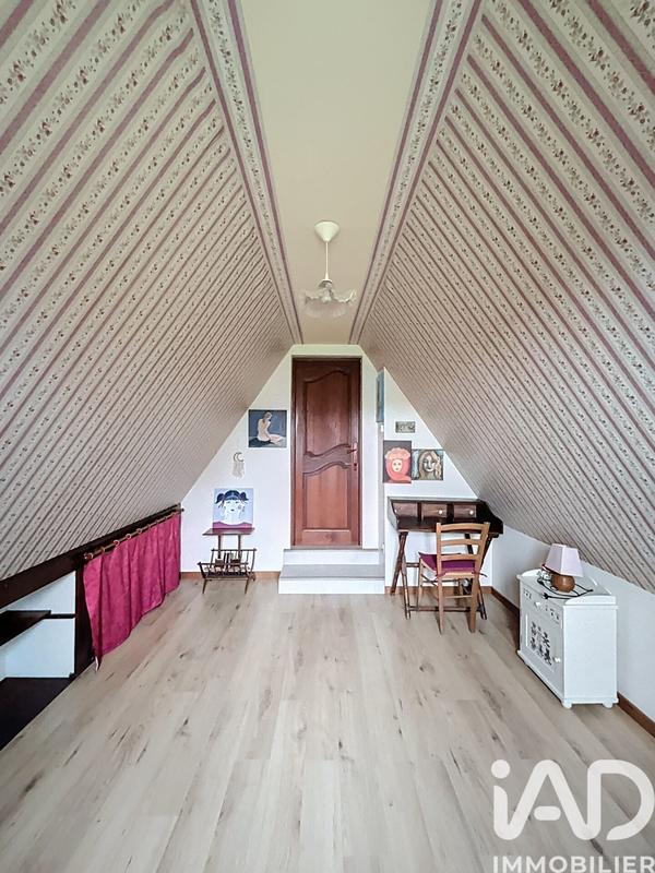 Maison - 182 m² - 7 pièces