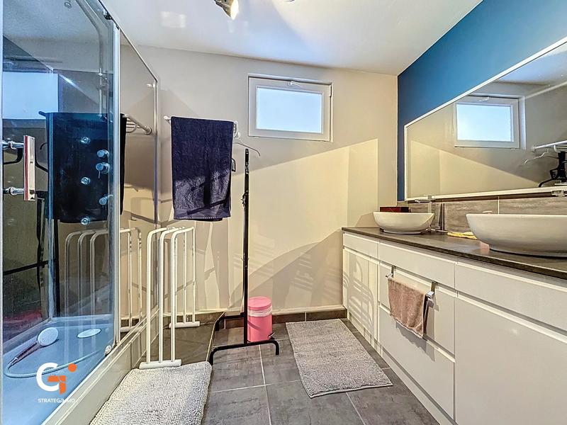 Maison - 130 m² - 7 pièces