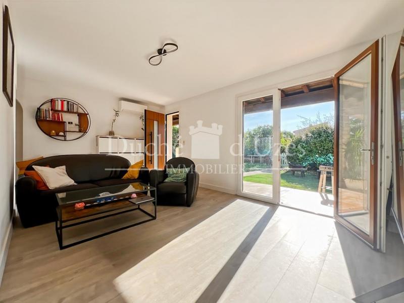 Maison - 143 m² - 5 pièces