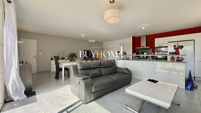 Maison - 120 m² - 6 pièces