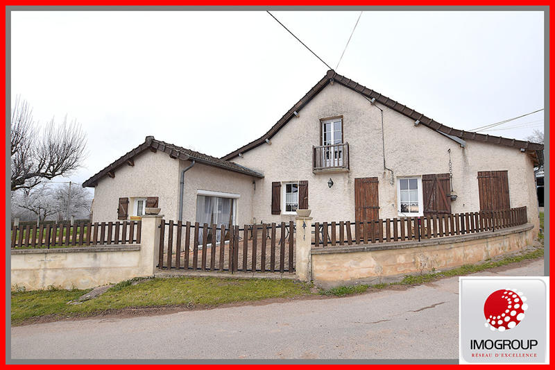 Maison - 97 m² - 4 pièces