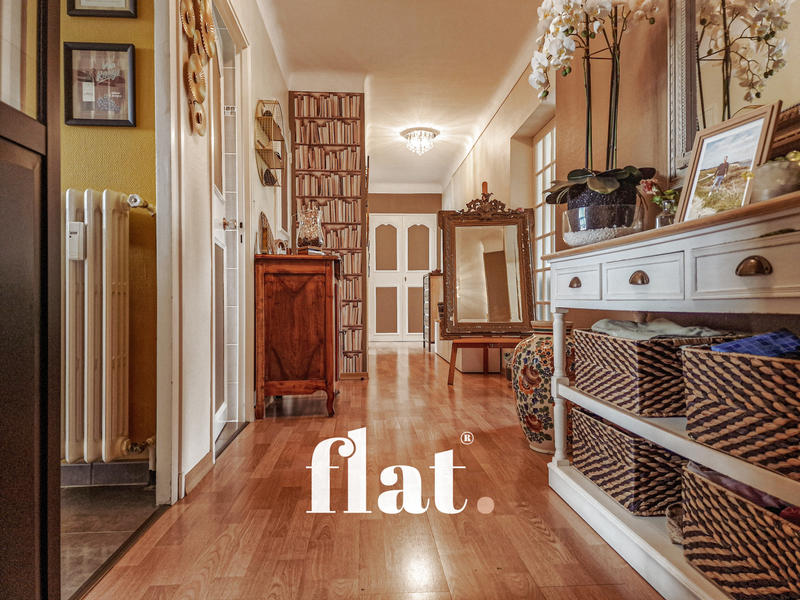 Appartement - 92 m² - 4 pièces