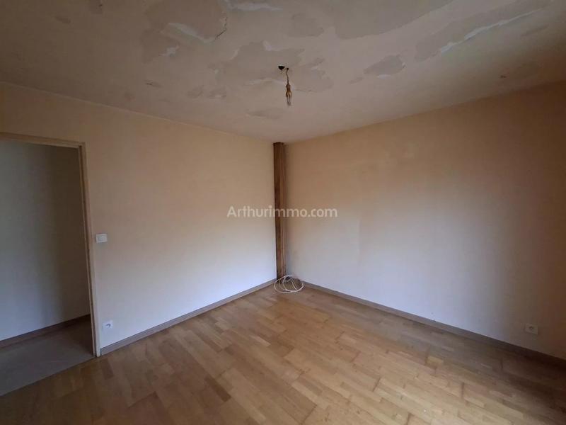 Maison - 99 m² - 5 pièces