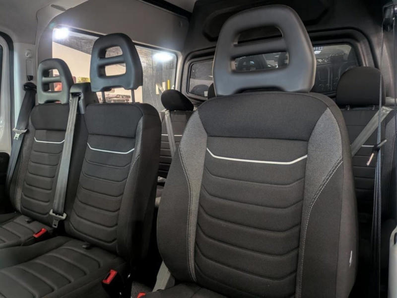 Iveco Daily Fourgon Fgn 35 s 14 Crv V12 H2 Q-Leaf Bvm6