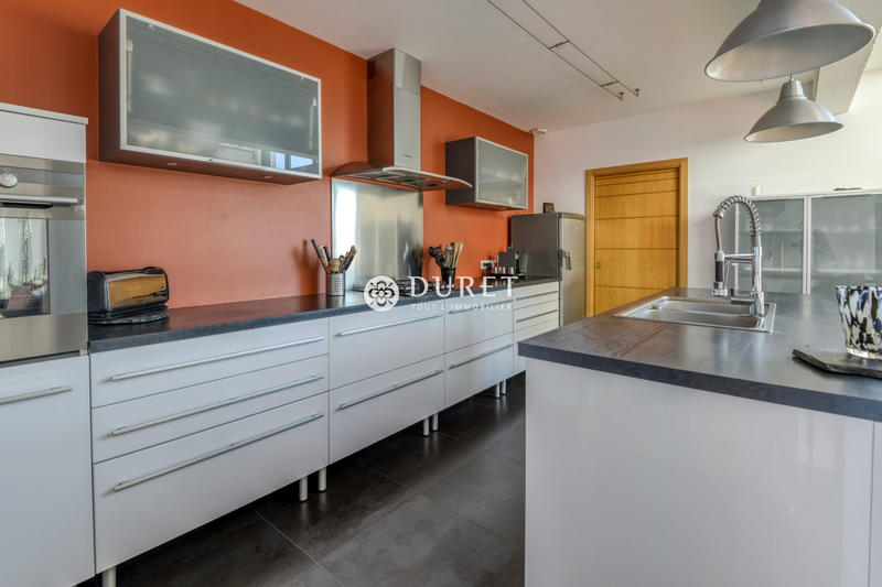 Maison contemporaine - 176 m² - 5 pièces