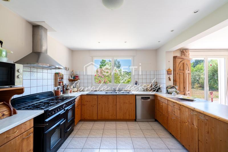 Maison - 190 m² - 5 pièces