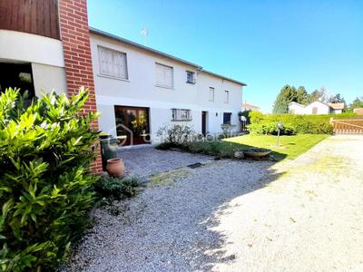 Maison - 193 m² - 8 pièces