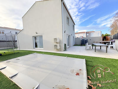 Maison - 141 m² - 5 pièces