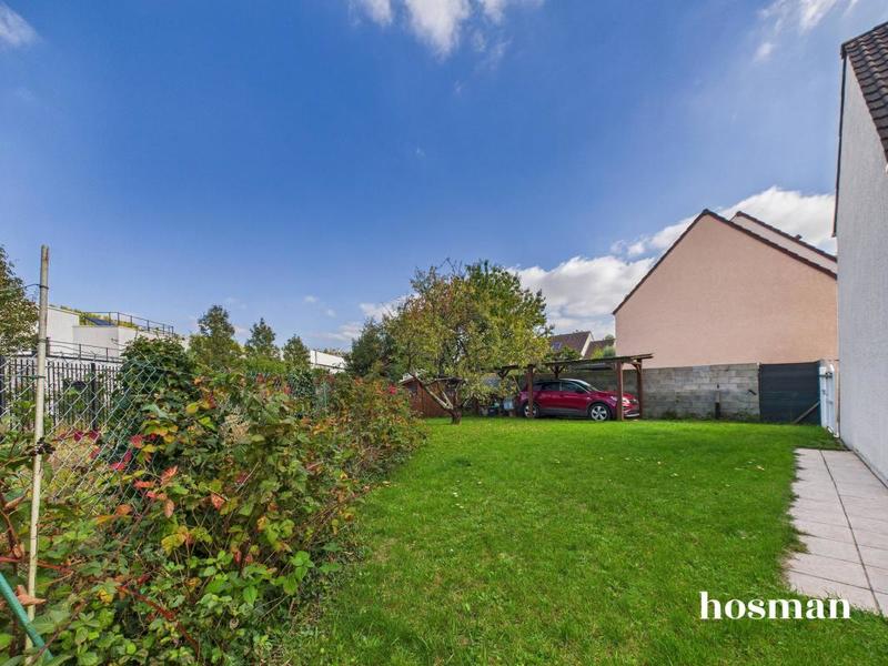 Maison - 97 m² - 5 pièces