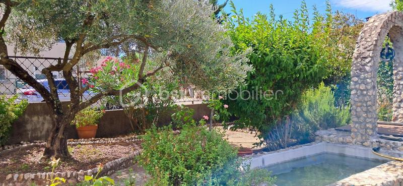 Maison de maîtres - 200 m² - 5 pièces