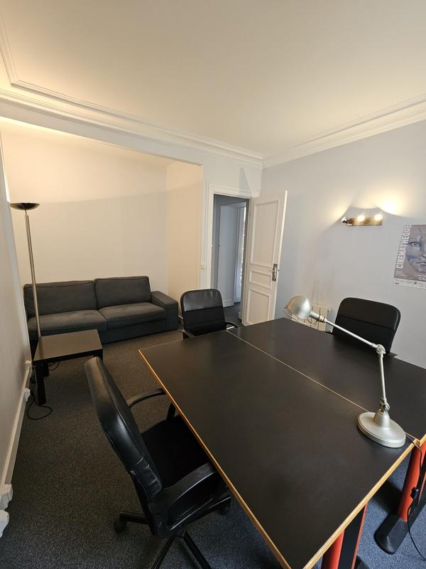 Bureau - 186 m² - 4 pièces