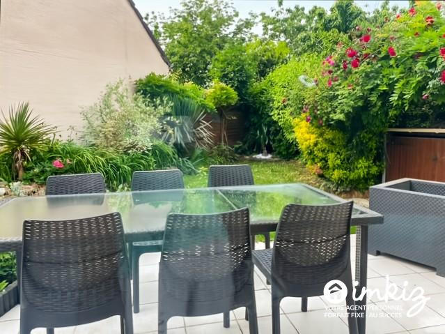 Maison - 98 m² - 5 pièces