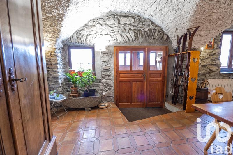 Appartement - 85 m² - 2 pièces