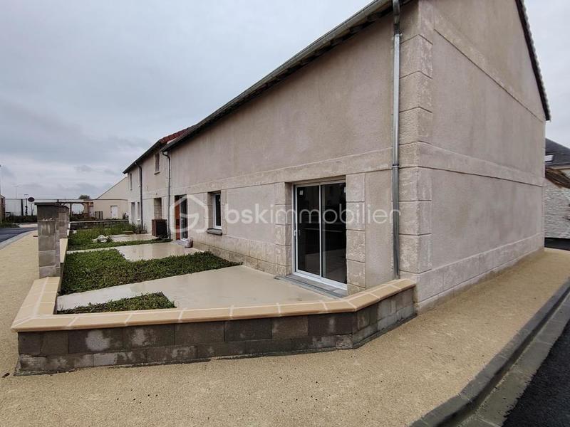 Maison - 80 m² - 4 pièces