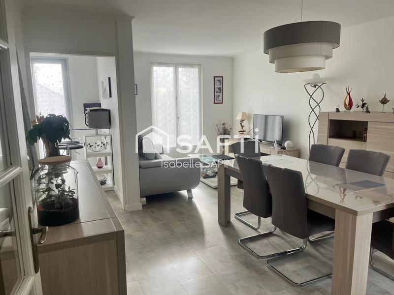 Maison - 90 m² - 4 pièces