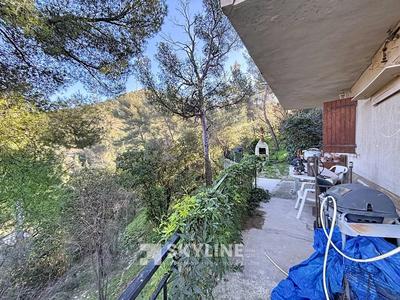 Maison - 166 m² - 7 pièces