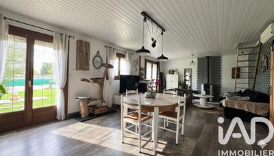 Maison - 110 m² - 4 pièces