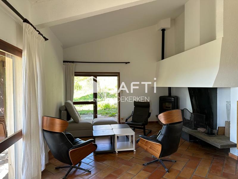 Maison - 191 m² - 8 pièces