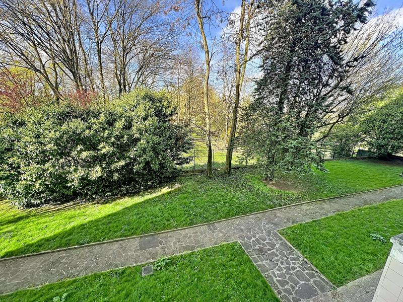 Appartement - 100 m² - 5 pièces