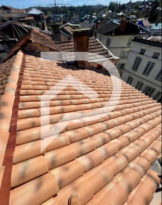 Immeuble - 65 m² - 7 pièces