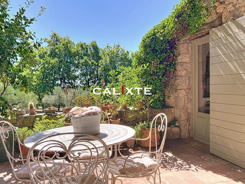 Mas - 180 m² - 6 pièces