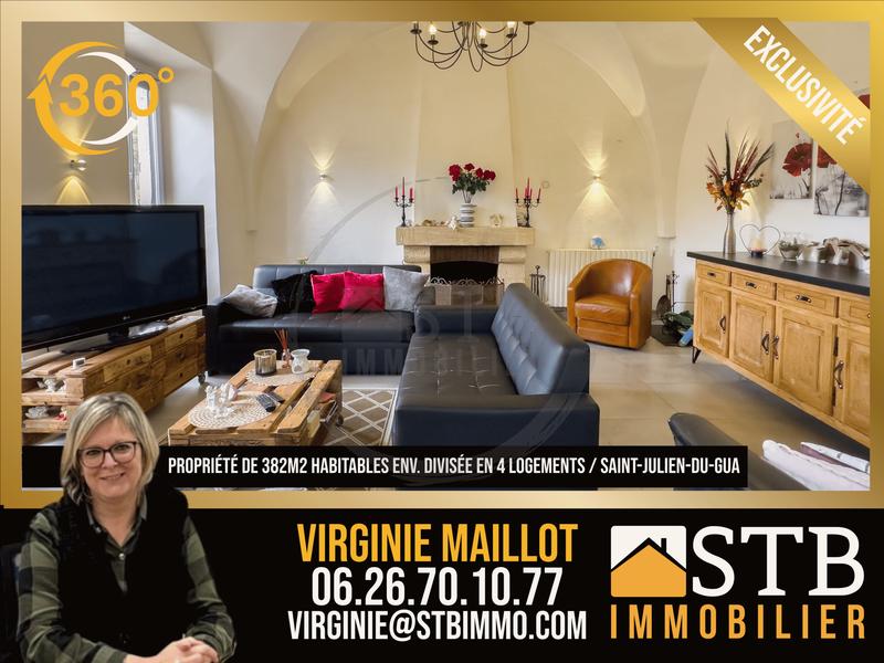 Maison - 366 m² - 23 pièces