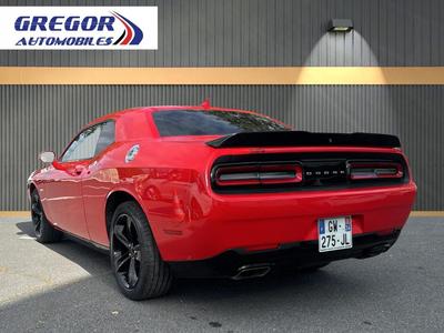 Dodge Challenger 5.7 R/T V8 Hemi 385