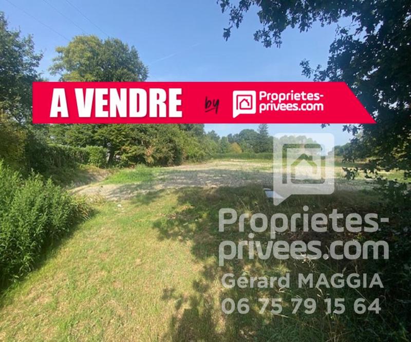 Terrain constructible - 1 660 m²
