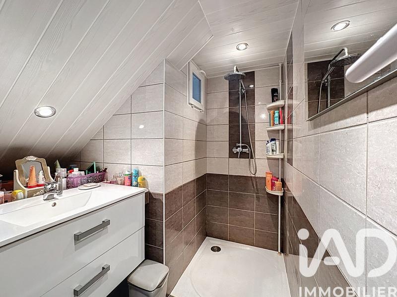 Maison - 144 m² - 6 pièces