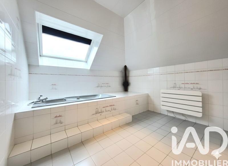 Maison - 192 m² - 8 pièces