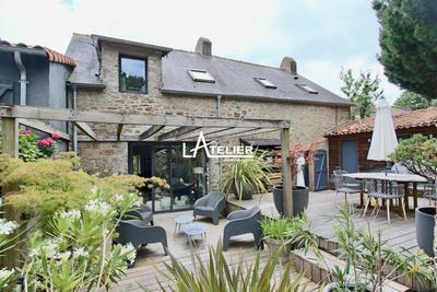 Maison en pierre - 150 m² - 5 pièces