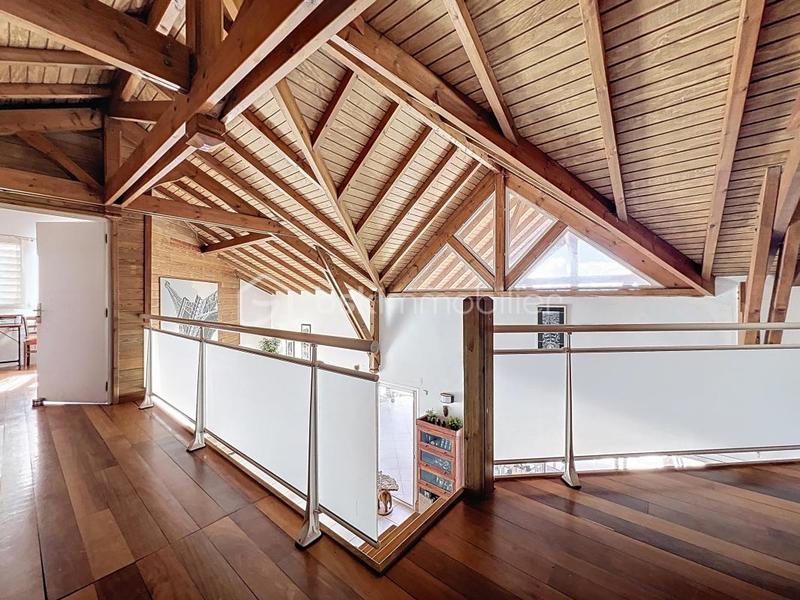 Villa - 295 m² - 10 pièces