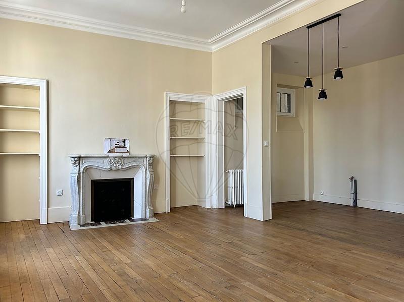 Appartement - 117 m² - 5 pièces