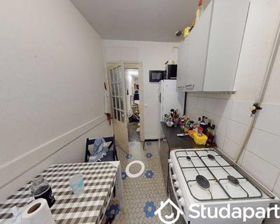 Chambre - 90 m² - 1 pièce