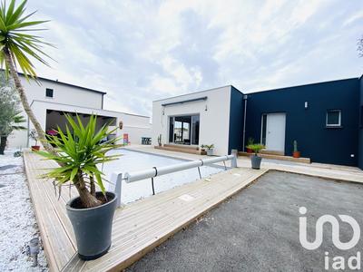 Maison - 175 m² - 6 pièces