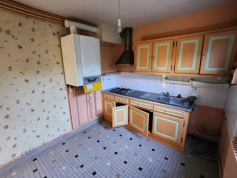 Maison - 80 m² - 5 pièces