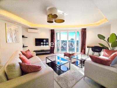 Appartement - 80 m² - 3 pièces