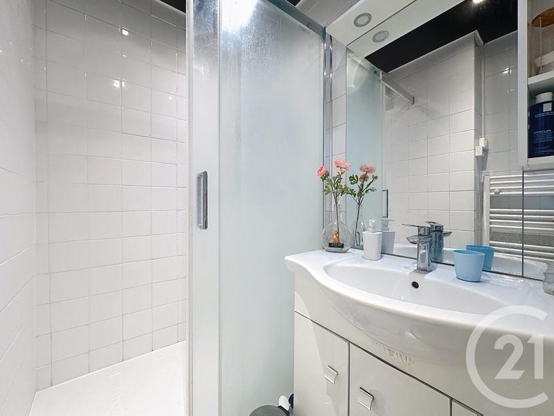 Appartement - 66 m² - 4 pièces