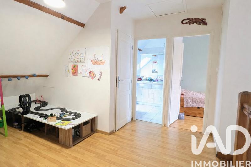 Maison - 145 m² - 6 pièces