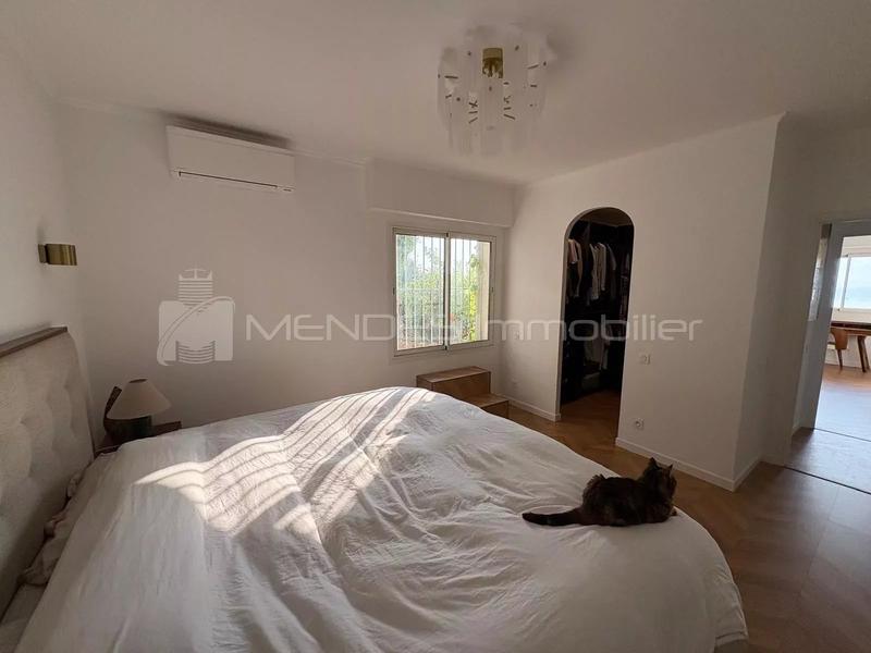 Appartement - 84 m² - 3 pièces