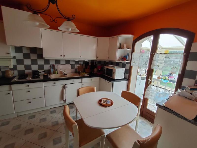 Maison - 390 m² - 11 pièces