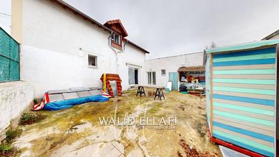 Maison - 94 m² - 4 pièces