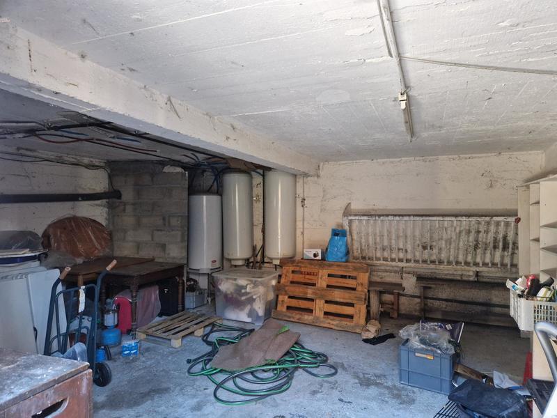 Maison - 177 m² - 9 pièces