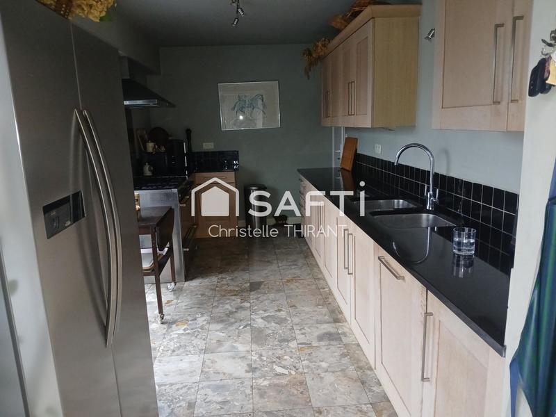 Maison de maîtres - 308 m² - 10 pièces