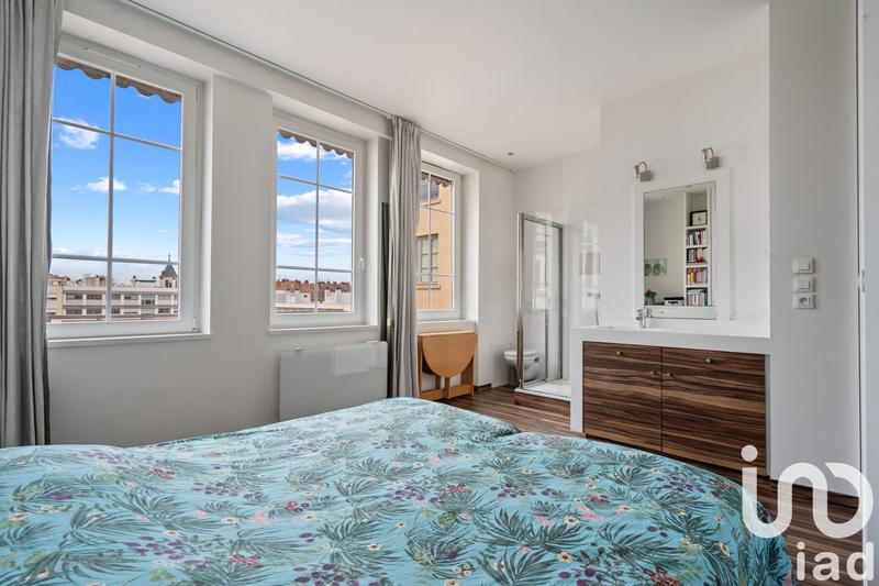 Appartement - 95 m² - 3 pièces