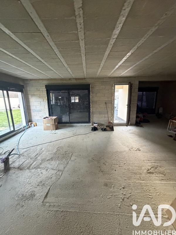 Maison - 93 m² - 4 pièces