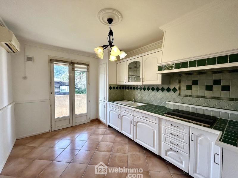 Appartement - 83 m² - 3 pièces