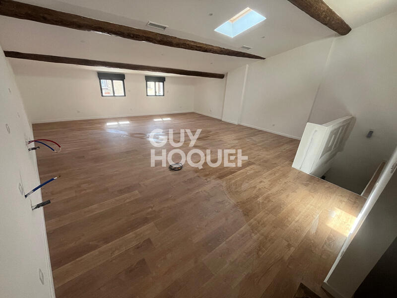 Maison - 200 m² - 4 pièces